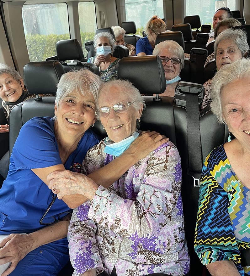 Transporte para adultos mayores South Miami