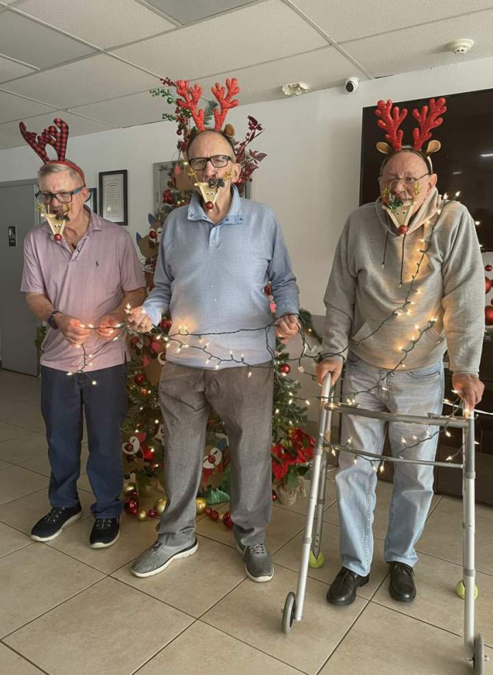 Senior christmas event South Miami